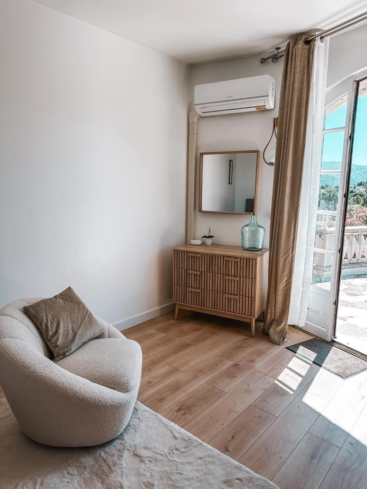 Logement Tres Chaleureux A Marseille Exterior photo